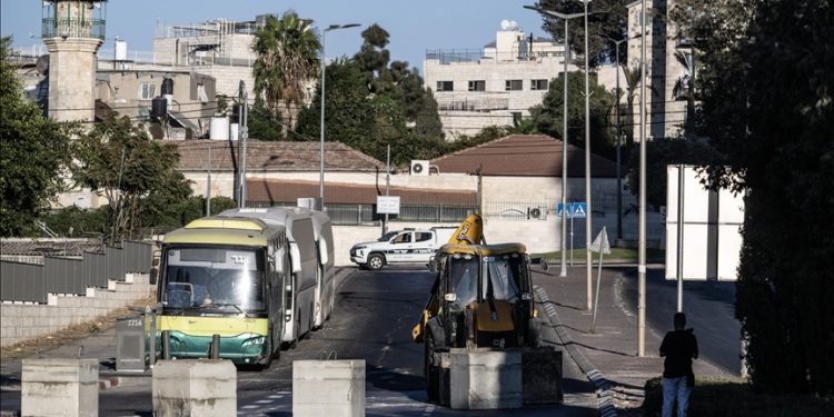 Israel Merampas Tanah dan Memaksa Warga Al-Quds  (Yerusalem) untuk Meninggalkan Kota
