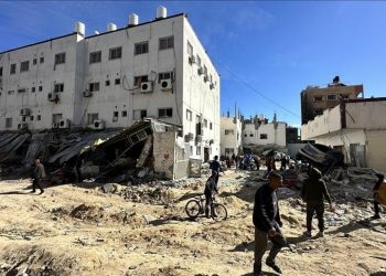4 Petugas Medis Terluka saat Tentara Israel Menembaki Rumah Sakit di Gaza Utara