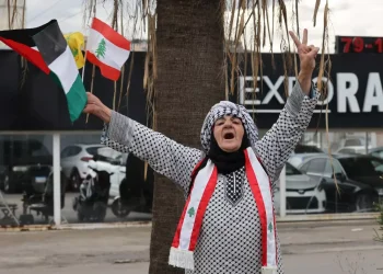 Para Pengungsi Berbondong-bondong ke Selatan Setelah Gencatan Senjata Berlaku