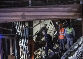 Serangan Udara Terbaru Israel Membunuh 13 Orang dan Melukai 60 Orang di Lebanon Selatan