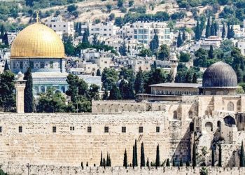 Israel Intensifkan Pembatasan dan Pelanggaran di Masjid Al-Aqsa