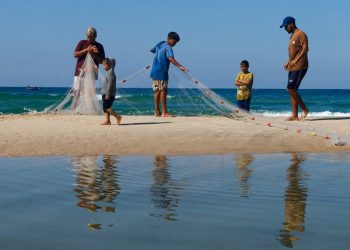 Update Hari ke-432: Pasukan Angkatan Laut Israel Tangkap Enam Nelayan di Lepas Pantai Gaza