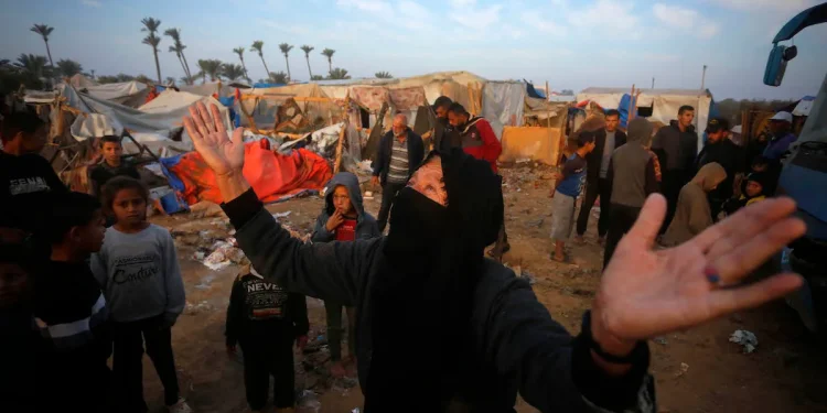 Israel Intensifkan Serangan Udara Mematikan di Jalur Gaza, Korban Sipil Semakin Bertambah