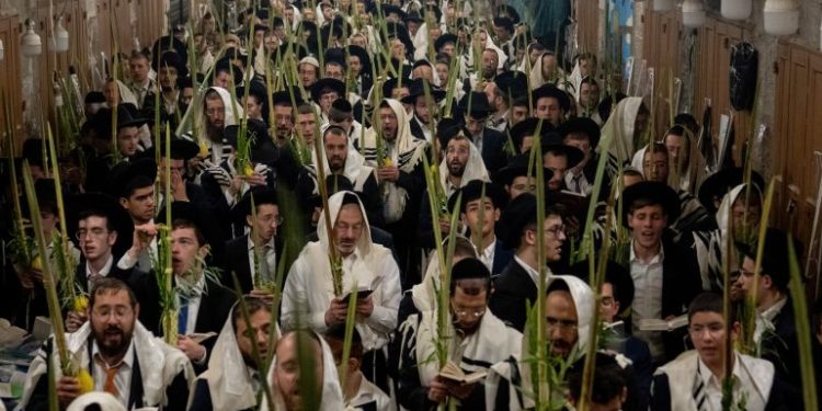 Update Hari ke-434: Puluhan Pemukim Serbu Masjid Al-Aqsa dan Lakukan Ritual Talmud di Halamannya