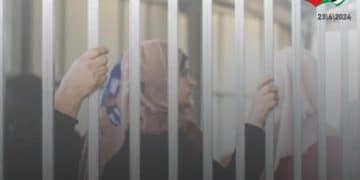 Update Hari ke-429: Perempuan Tawanan Palestina Dipaksa Telanjang dan Makan Makanan Busuk di Penjara Israel