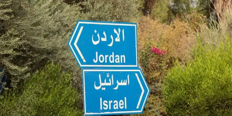 Pemukim Israel Pasang Kawat Berduri di Sekitar Rumah Warga Palestina di Lembah Jordan