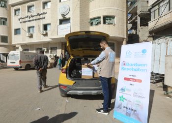 Adara Salurkan Bantuan Obat-obatan untuk 3.500 Lebih Pengungsi di Deir Balah dan Nuseirat, Gaza Tengah