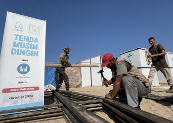 Adara Salurkan Bantuan Tenda untuk 4 keluarga di Khan Younis, Jalur Gaza