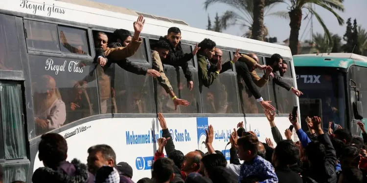 Tawanan Palestina Disiksa dan Dilaparkan Hampir Satu Tahun di Pusat Penahanan Israel