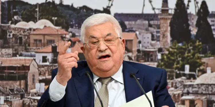 Presiden Palestina Mahmoud Abbas Hentikan Tunjangan untuk Keluarga Tawanan dan Syuhada