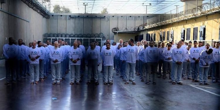 Memprihatinkan! Israel Terus Terapkan Penyiksaan dan Penghinaan Terhadap Tawanan Palestina