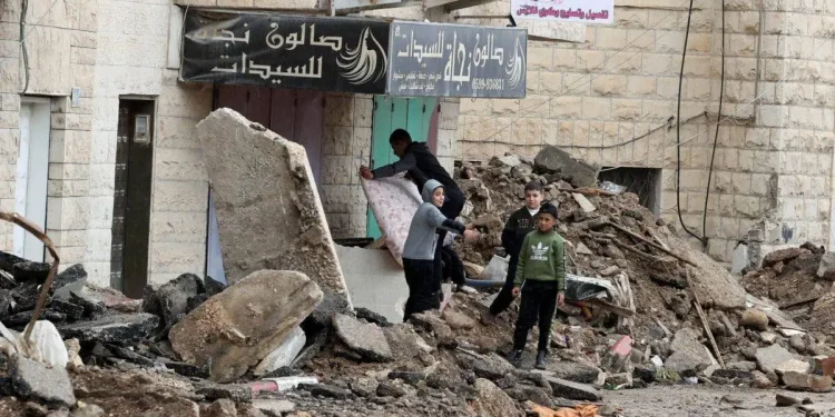 UNRWA: “Jenin, Tulkarm, dan Kamp Pengungsi Nur Shams Sudah Tidak Layak Huni”