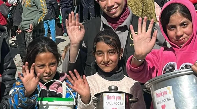 Pemain Sepakbola Prancis Paul Pogba Menyumbangkan Makanan ke Gaza selama Ramadan