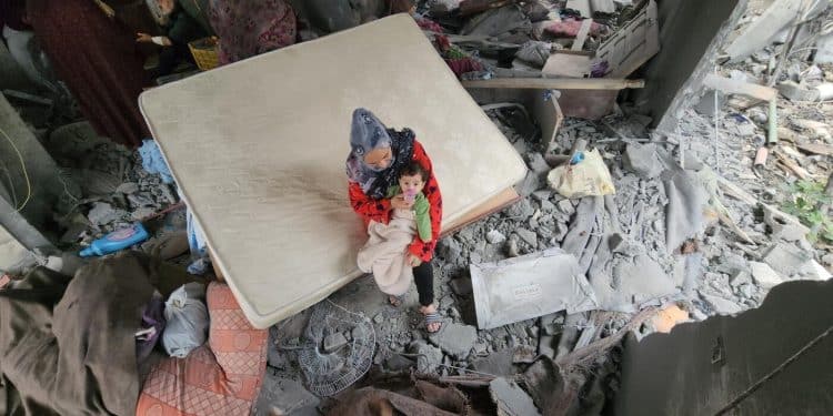 Perempuan-Perempuan Tangguh Palestina: Kisah Perjuangan Para Ibu Tunggal Gaza di Tengah Genosida