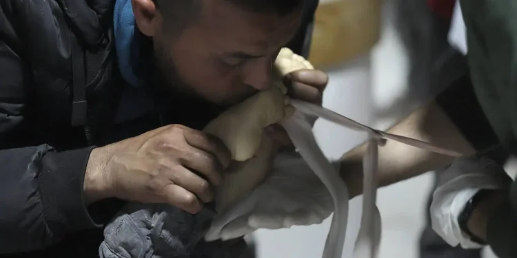 Dokter Lintas Batas Menyerukan Agar Gencatan Senjata di Gaza Segera Dipulihkan