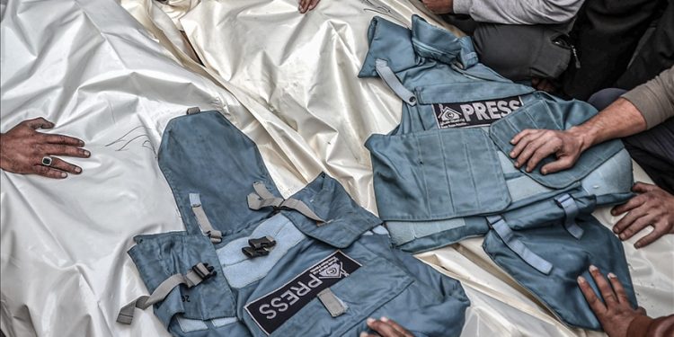 Dua Jurnalis Palestina Kembali Terbunuh dalam Serangan Udara Israel di Gaza