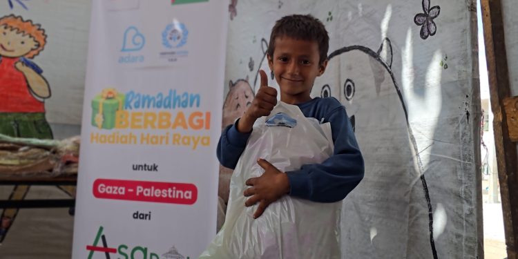 Adara Salurkan Bantuan Hadiah Hari Raya untuk 2.388 Anak di Gaza Utara