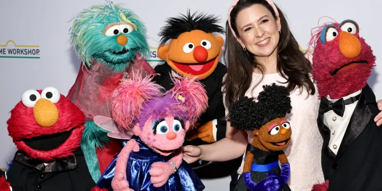 Ms Rachel, Seorang Influencer Edukasi yang Membela Anak-anak Palestina, Dituding “Anti-Israel”