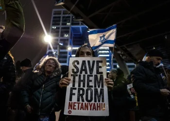 Ribuan Warga Israel Unjuk Rasa Menuntut Pengembalian Tahanan, Kecam Pemecatan Pimpinan Shin Bet