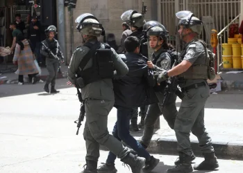 Tentara Israel Tangkap Anak Palestina Usia 12 Tahun untuk Tekan Ayahnya Menyerahkan Diri