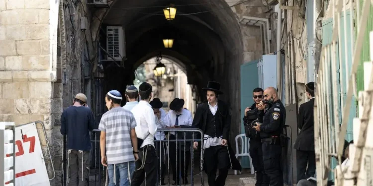 Ribuan Pemukim Ilegal Israel Serbu Masjid Al-Aqsa Selama Paskah Yahudi
