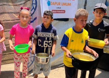 Lawan “Perang Kelaparan” Israel di Jalur Gaza, 3 Dapur Umum Adara Sediakan Makanan untuk Ribuan Orang di Khan Yunis, Gaza Selatan