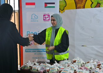 Berbagi Kebahagiaan Hari Raya, Adara Salurkan Daging Kurban ke 2.450 Pengungsi Palestina di Lebanon