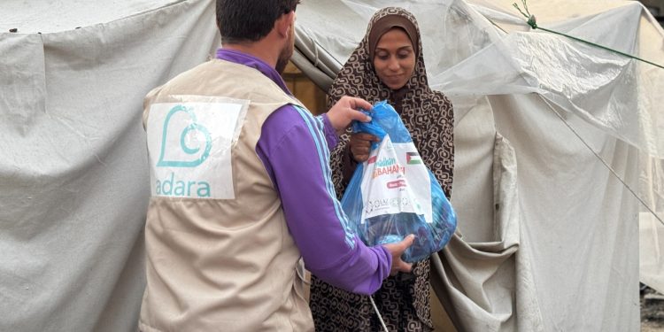 Di Tengah Kelaparan akibat Blokade, Adara Hadirkan Harapan bagi 7.000 Warga Gaza Tengah