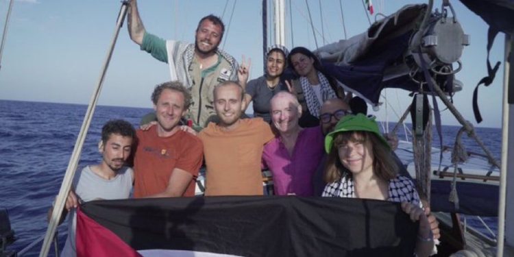 Freedom Flotilla: Israel Terus Menyandera 8 Aktivis Kapal Madleen