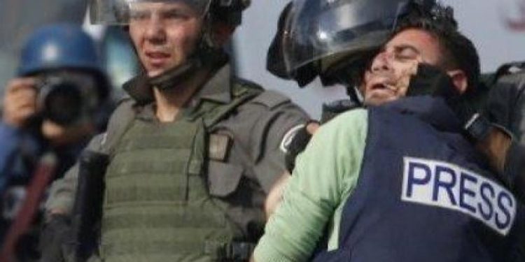 Jurnalis Palestina yang Ditahan di bawah Penahanan Administratif Meningkat Menjadi 22