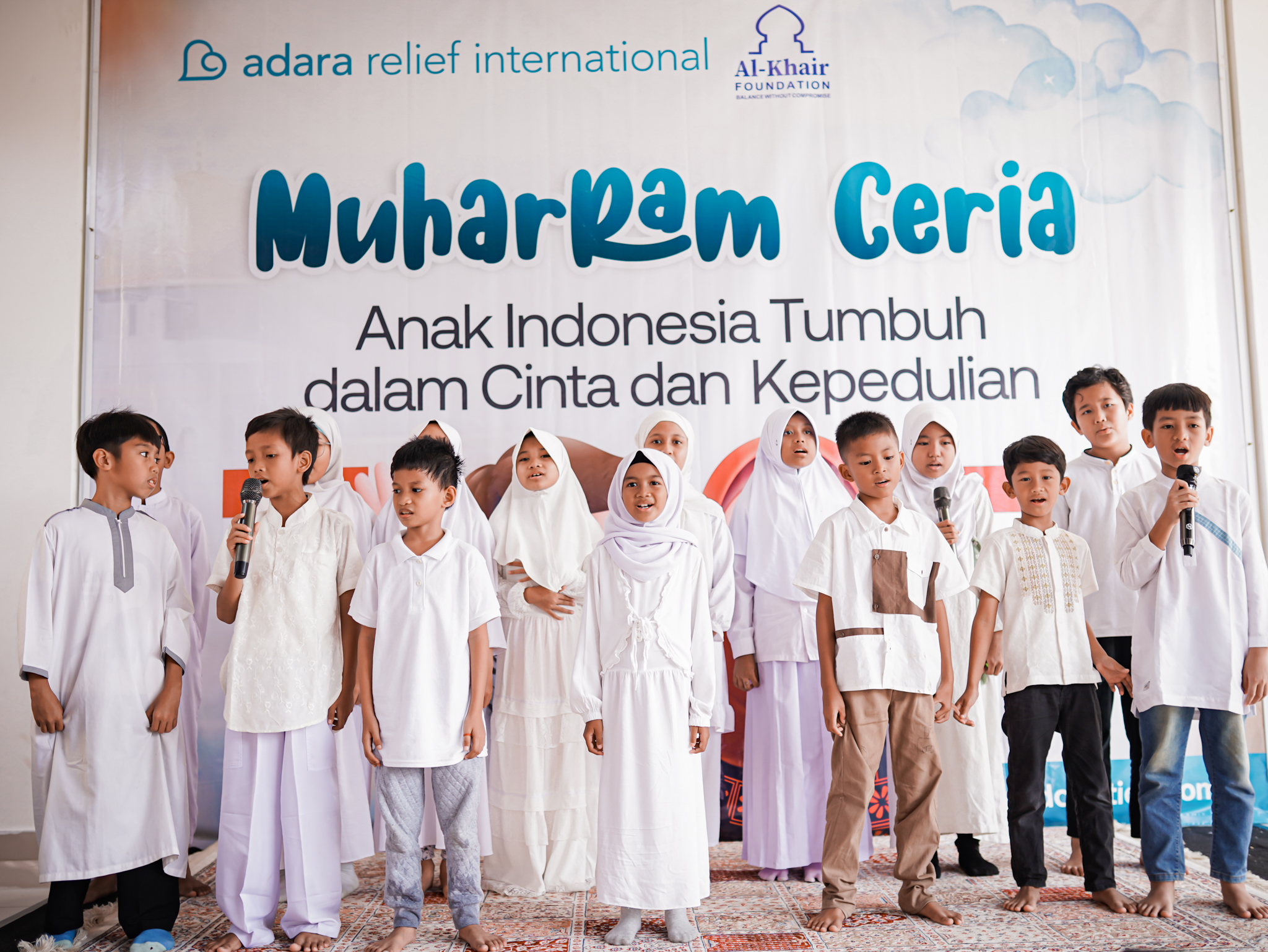 Penampilan siswa-siswi Saung Qur'an dalam rangka Muharram Ceria (23/07).