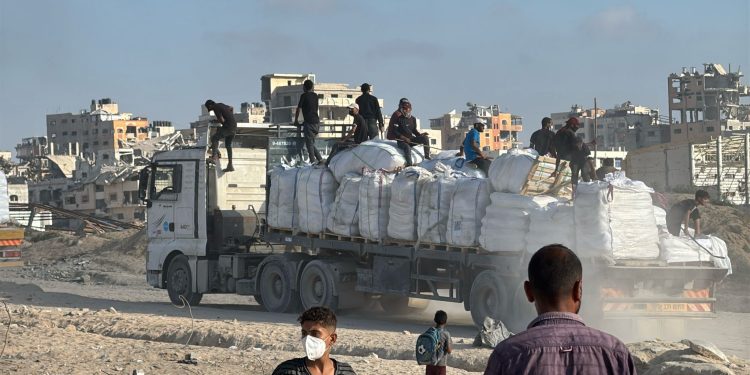 Pejabat PBB: 6.000 Truk Bantuan yang Tertahan di Perbatasan Gaza Menunjukkan Mekanisme yang “Gagal Total”