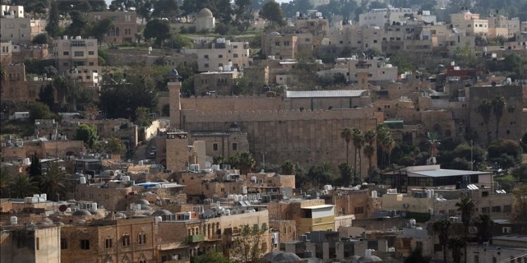 Suku-Suku Palestina Tolak Usulan Koalisi Kesukuan (Emirat) di Al-Khalil dan Pengakuan Israel sebagai Negara Yahudi