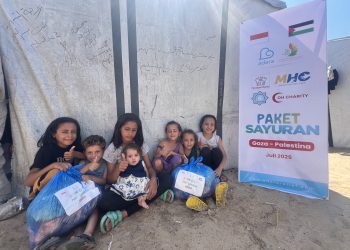 Sayuran Warna-Warni dari Adara Ceriakan Hati Ratusan Keluarga di Mawashi, Khan Younis