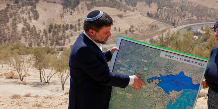 Terlepas dari Tekanan Internasional, Menteri Keuangan Israel Umumkan Rencana Pembangunan 3.401 Unit Permukiman Ilegal Baru