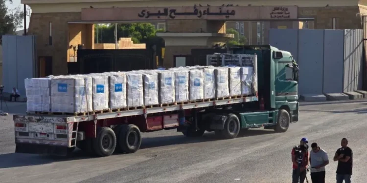 Lebih dari 100 Dokter Dilarang Masuk ke Gaza sejak Maret di Tengah Genosida Gaza yang Semakin Memburuk