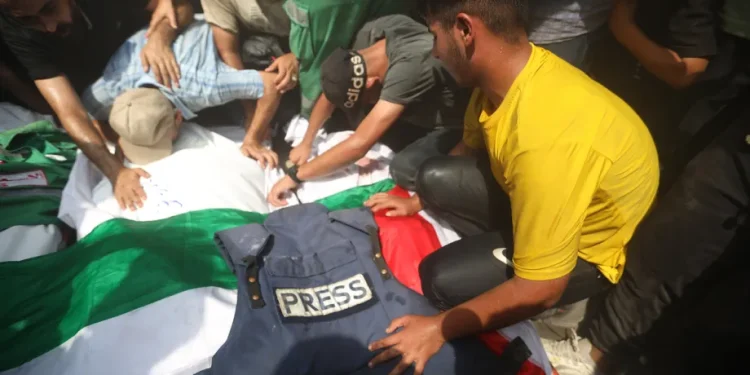 Jurnalis Palestina Kembali Gugur dalam Serangan Israel, Korban Jiwa Jurnalis Meningkat Jadi 238