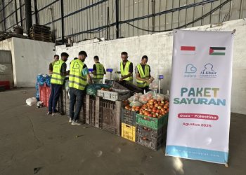 91 Persen Lahan Pertanian di Kota Gaza Hancur, Adara Salurkan Paket Sayuran untuk Puluhan Keluarga di Kamp Al Wahidi di Kota Gaza