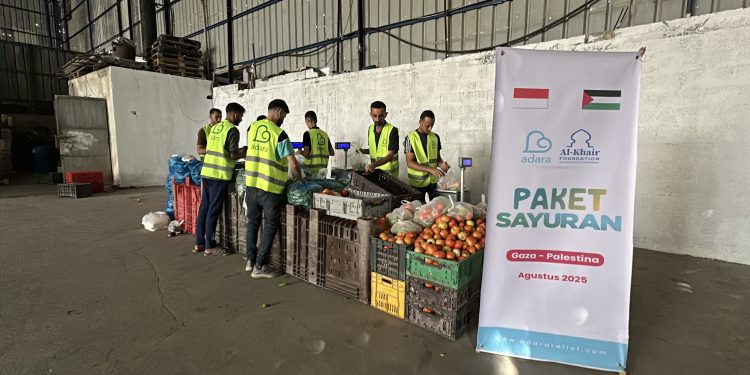 91 Persen Lahan Pertanian di Kota Gaza Hancur, Adara Salurkan Paket Sayuran untuk Puluhan Keluarga di Kamp Al Wahidi di Kota Gaza