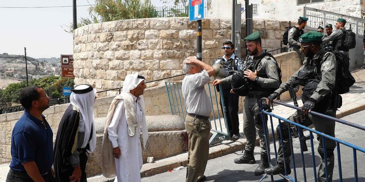 IOA Batasi Gerak: Warga Al-Quds (Yerusalem) Perlu Izin untuk Keluar-Masuk Desa Sendiri