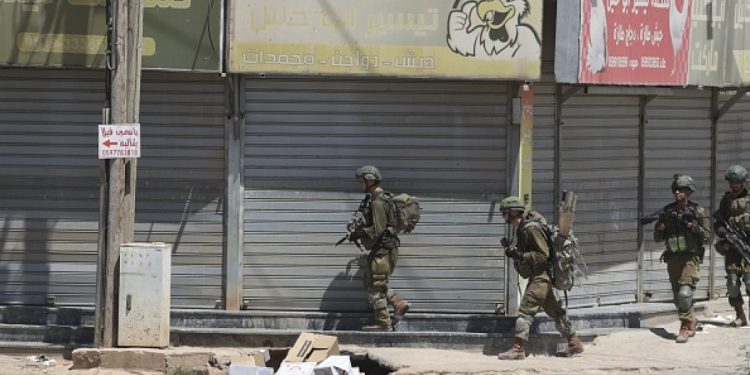 Pasukan Israel Ledakkan Apartemen dalam Lakukan Serangan Brutal di Tubas