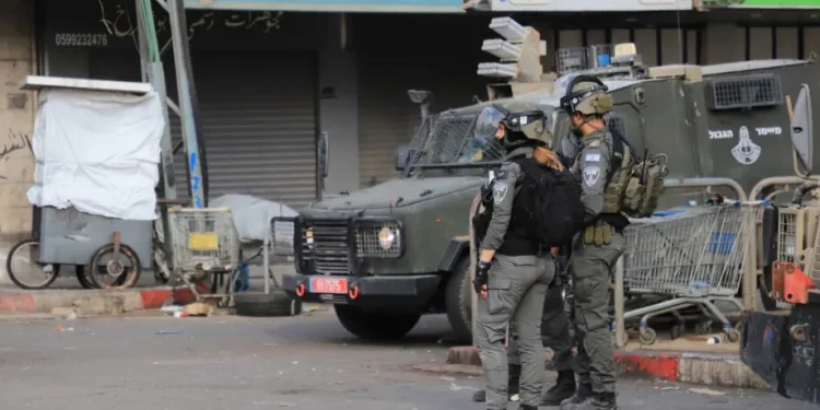 Tentara Israel Tutup Lembaga Amal Palestina untuk Anak Yatim di Hebron