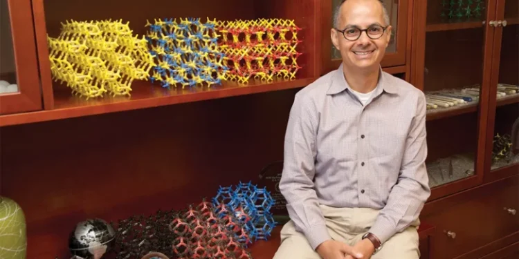 Ilmuwan Palestina Penerima Nobel Kimia 2025: Dari Kamp Pengungsi ke Panggung Dunia