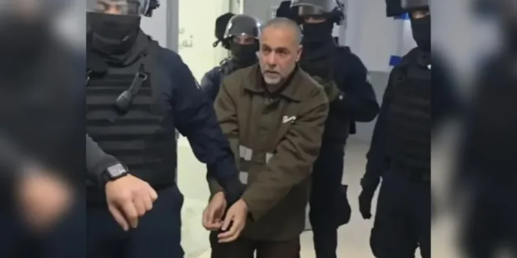 Israel telah memperpanjang penahanan Dr Hussam Abu Safiya selama 6 bulan lagi. [dr.hussam73/Instagram] Israel telah memperpanjang penahanan Dr Hussam Abu Safiya selama 6 bulan lagi. [dr.hussam73/Instagram]