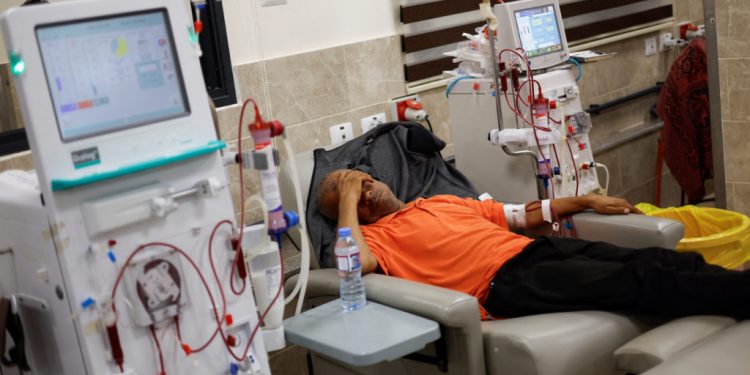 Seribu Pasien Meninggal Saat Menunggu Perawatan di Luar Negeri