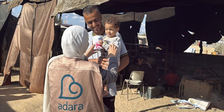 Seteguk Susu Formula, Setangkup Senyum Anak Gaza