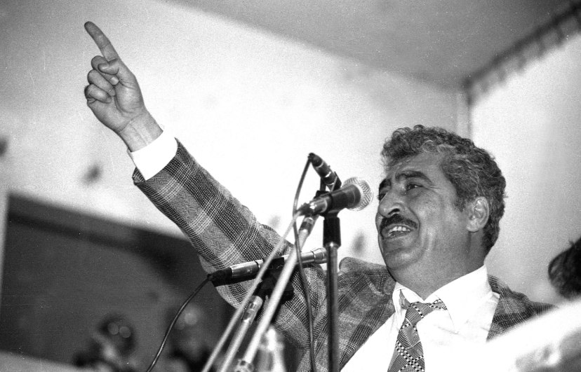 Tawfiq Zayyad berbicara di sebuah acara. (sumber: People’s World)