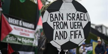 Puluhan Atlet Desak UEFA Skorsing Israel atas Pelanggaran HAM di Gaza