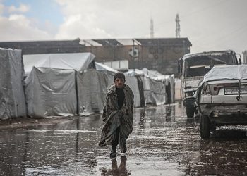 Badai “Byron” menimbulkan ancaman serius bagi para pengungsi di Gaza