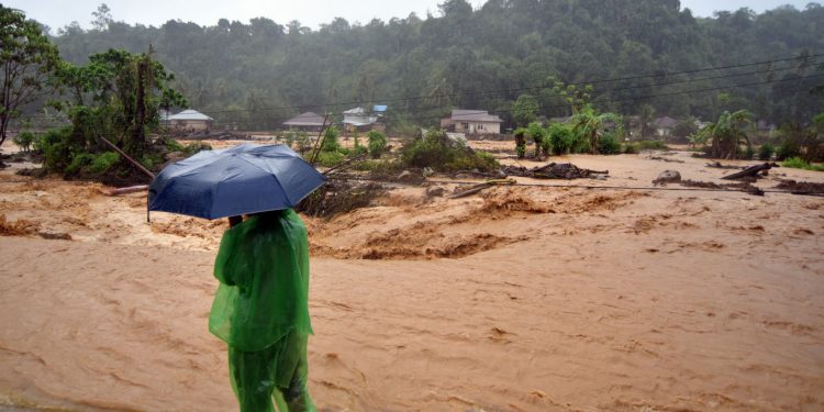 Ratusan Orang Terisolasi saat Banjir Bandang Kembali Melanda Padang, Sumatera Barat